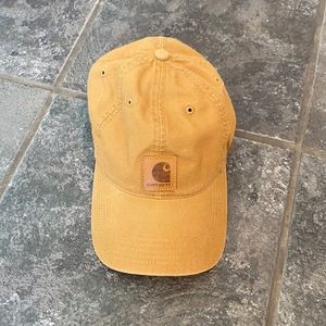 Carhartt hat. One size.